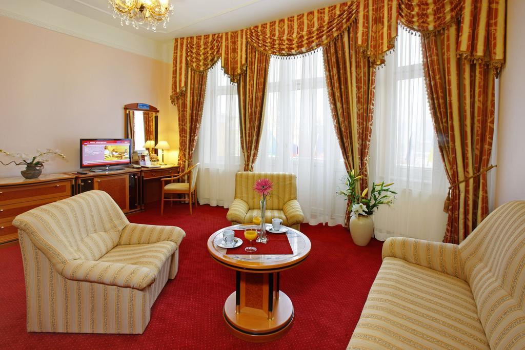 Ensana Hvezda - Imperial - Neapol Hotel Marianske Lazne