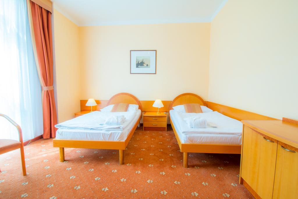 Hotel Ensana Hvezda - Imperial - Neapol