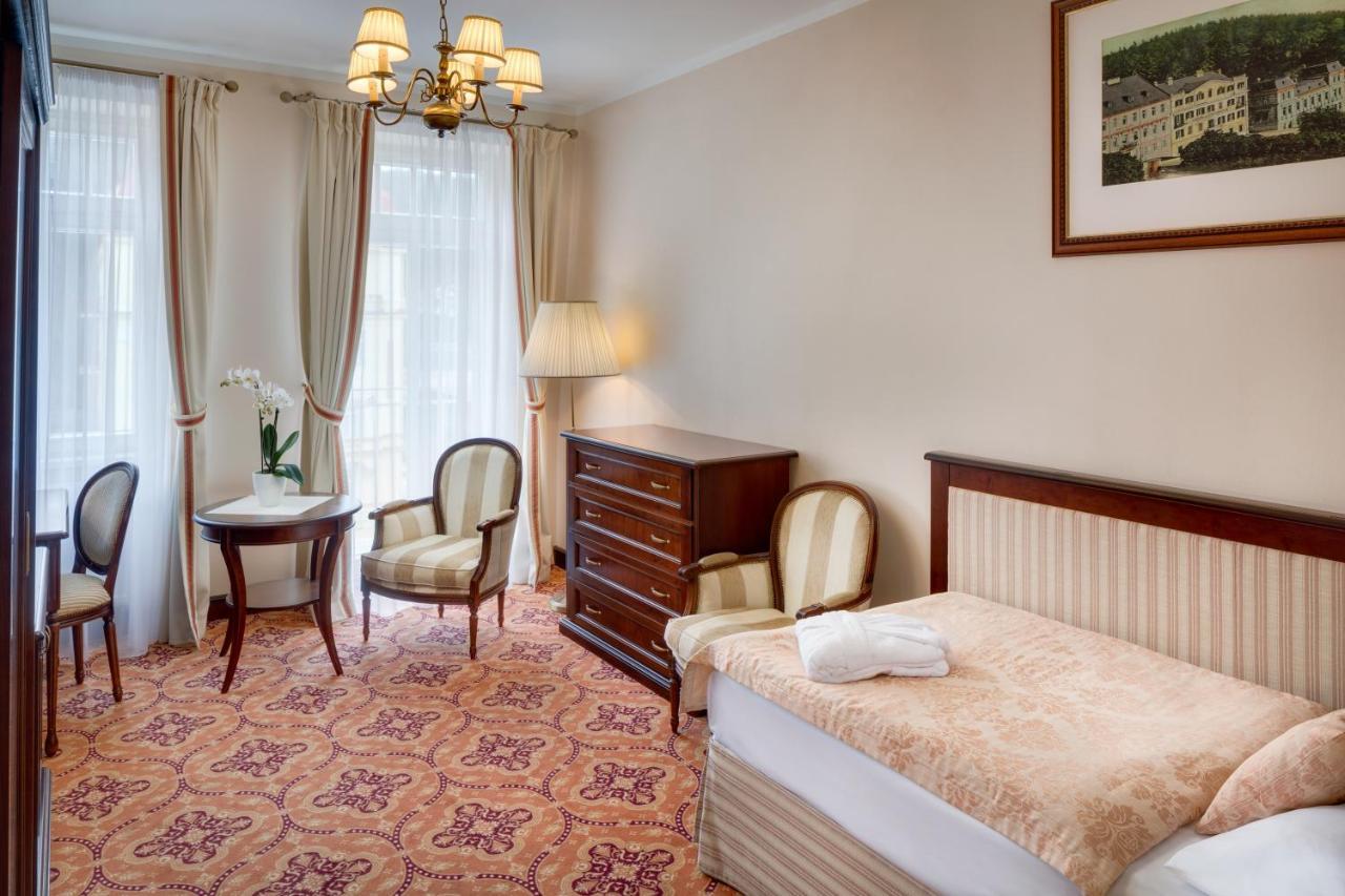 Ensana Hvezda - Imperial - Neapol Hotel 4*